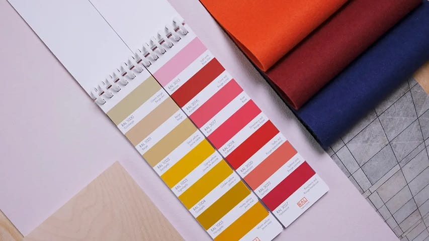 Thiết kế đóng sổ của quạt màu RAL K1