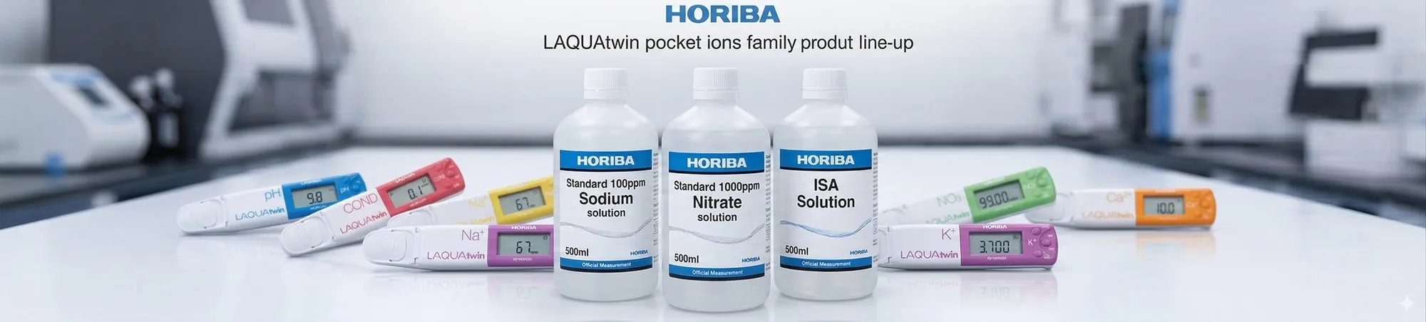 Bộ bút đo ion cầm tay Horiba LAQUAtwin xếp hàng cùng dung dịch chuẩn
